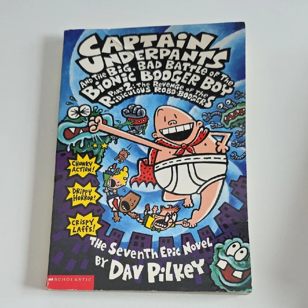 Captain Underpants Collection Of 8 Chapter Books By Dav Pilkey - Ages 7 To 9